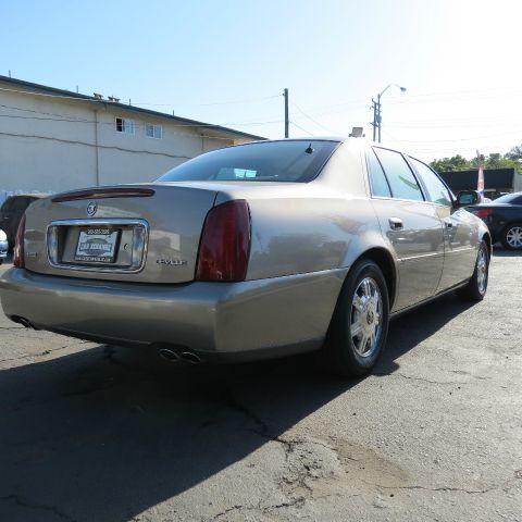 2004 Cadillac Deville Base