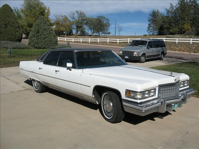 1976 Cadillac Deville Unknown