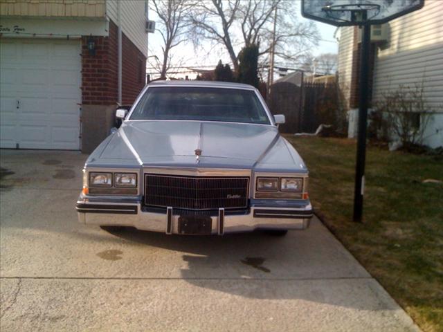 1983 Cadillac Deville Unknown