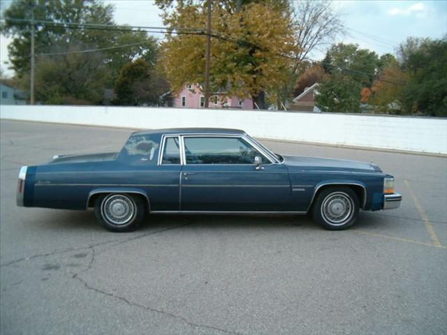 1983 Cadillac Deville Z71 Leather