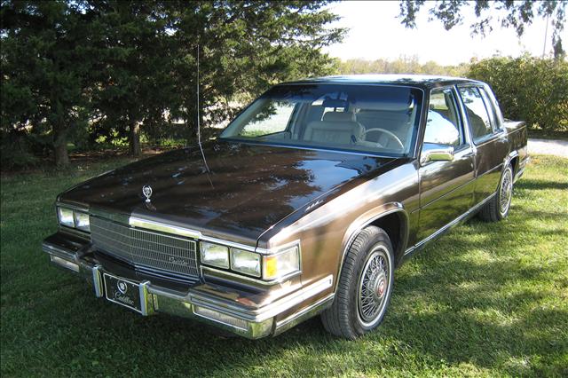 1986 Cadillac Deville LT 4X4 Dually