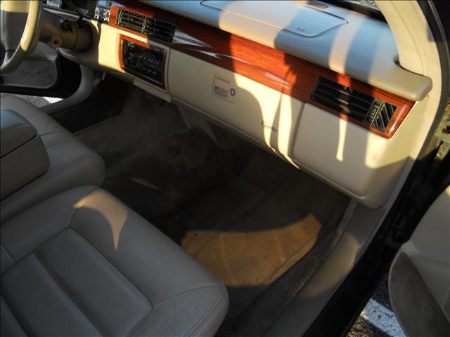 1994 Cadillac Deville Base