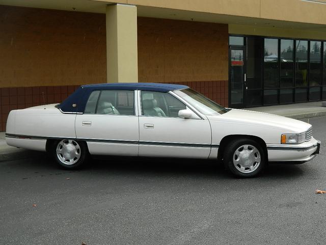 1996 Cadillac Deville Base