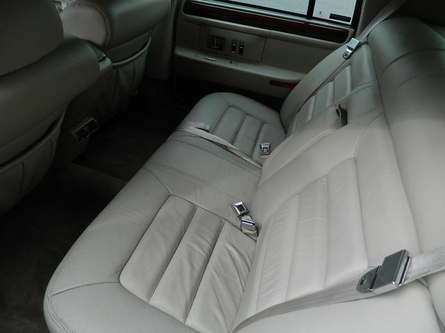 1996 Cadillac Deville Base