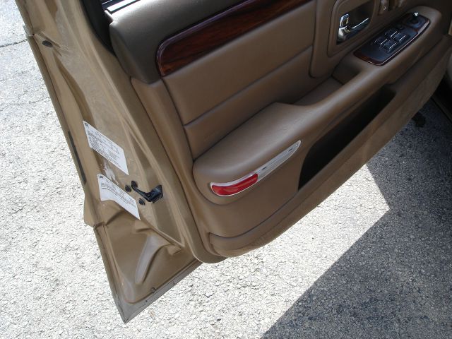 1998 Cadillac Deville Base