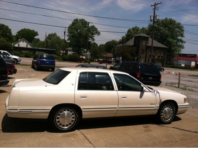 1998 Cadillac Deville Base