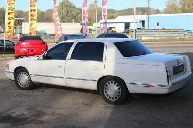 1998 Cadillac Deville Base