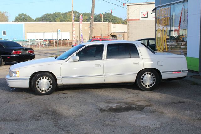 1998 Cadillac Deville Base