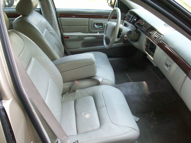 1998 Cadillac Deville Base