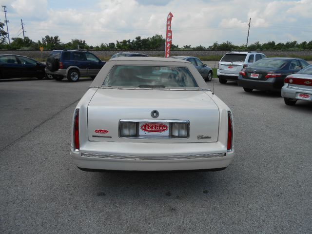 1998 Cadillac Deville Grand Touring AWD SUV