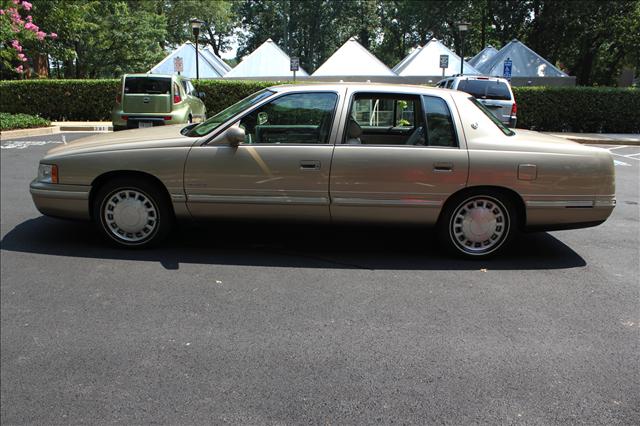 1998 Cadillac Deville 3LT Truck