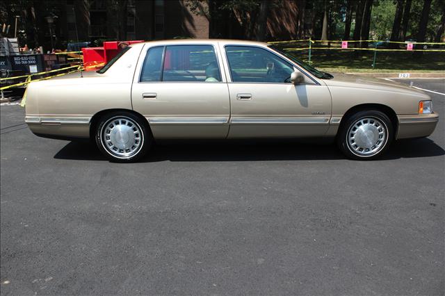 1998 Cadillac Deville 3LT Truck