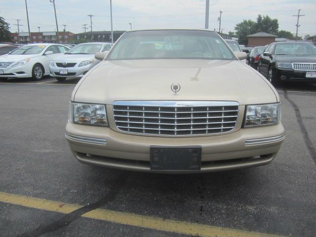 1998 Cadillac Deville SE Sedan