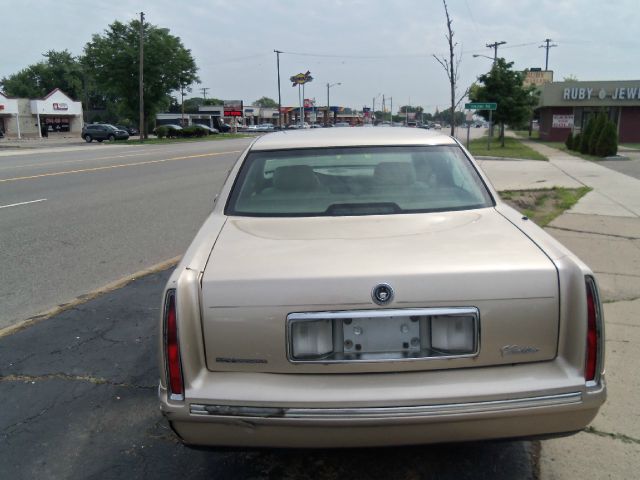 1998 Cadillac Deville Base