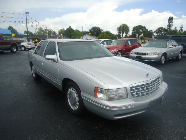 1999 Cadillac Deville Base