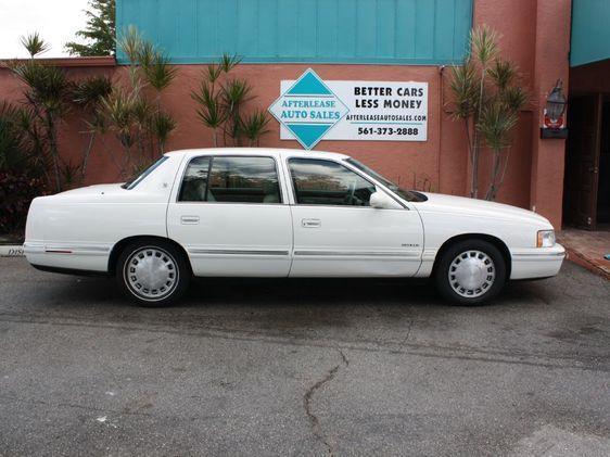 1999 Cadillac Deville Base