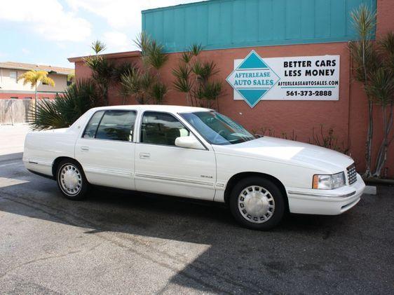 1999 Cadillac Deville Base