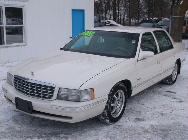 1999 Cadillac Deville Base