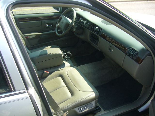 1999 Cadillac Deville 3LT Truck