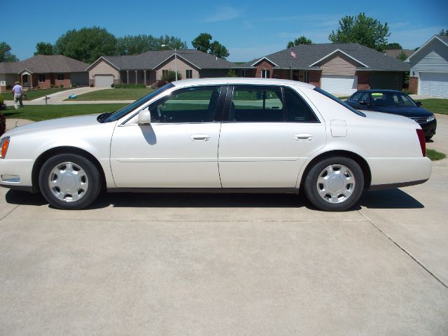 2000 Cadillac Deville Base