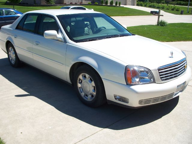 2000 Cadillac Deville Base