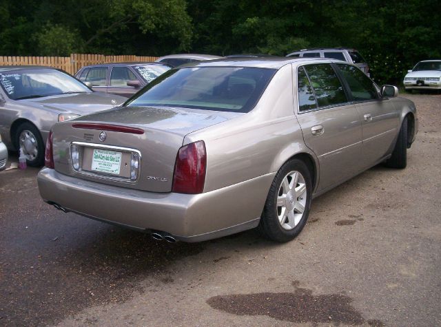 2000 Cadillac Deville Base