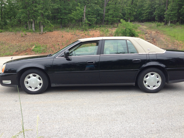 2000 Cadillac Deville Base