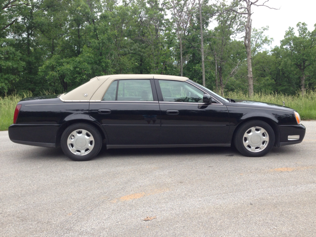 2000 Cadillac Deville Base