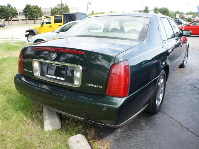 2000 Cadillac Deville Unknown