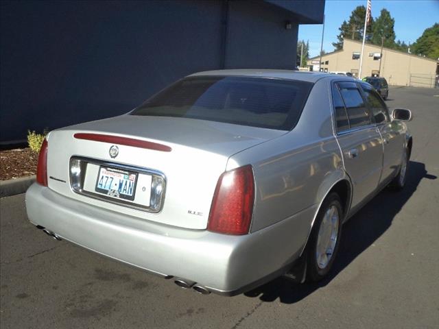 2000 Cadillac Deville Unknown