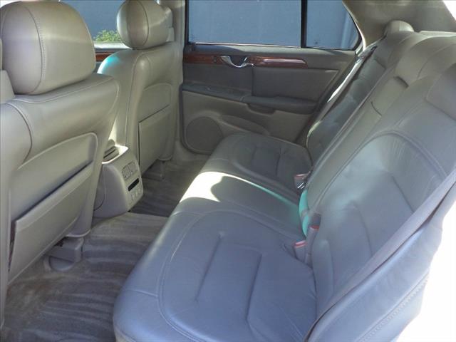 2000 Cadillac Deville Unknown