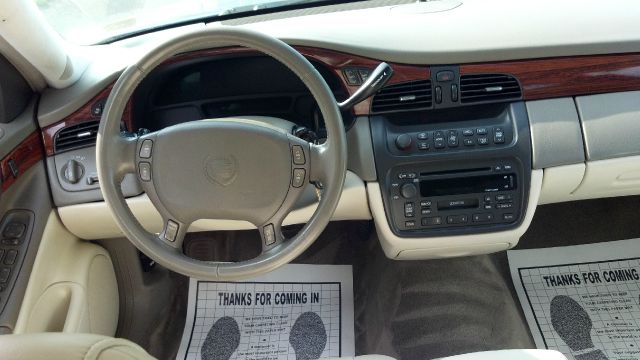 2001 Cadillac Deville Base