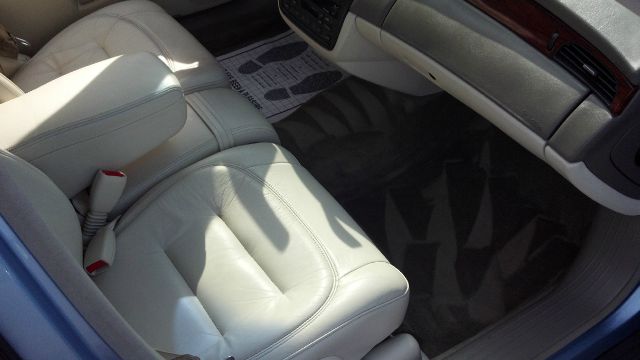 2001 Cadillac Deville Base