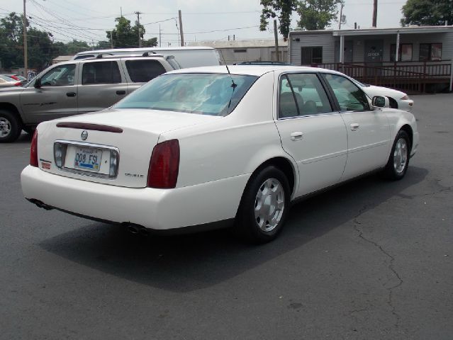 2001 Cadillac Deville Base