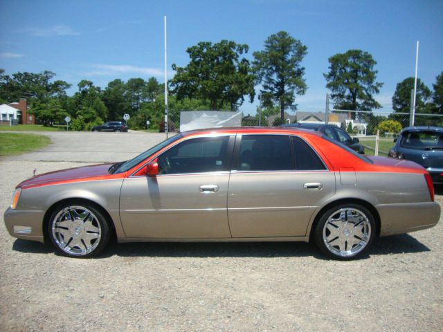 2001 Cadillac Deville Base