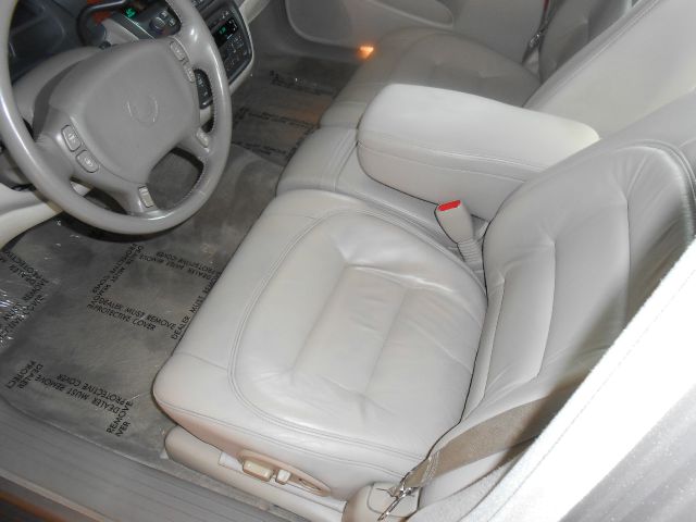 2001 Cadillac Deville Base