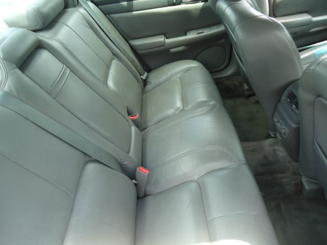 2001 Cadillac Deville Base