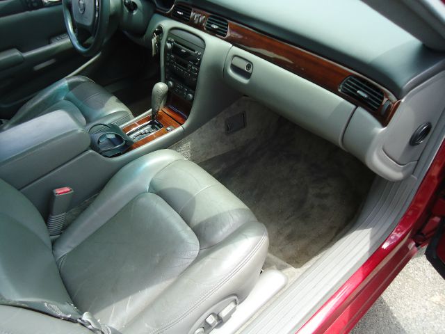 2001 Cadillac Deville Base