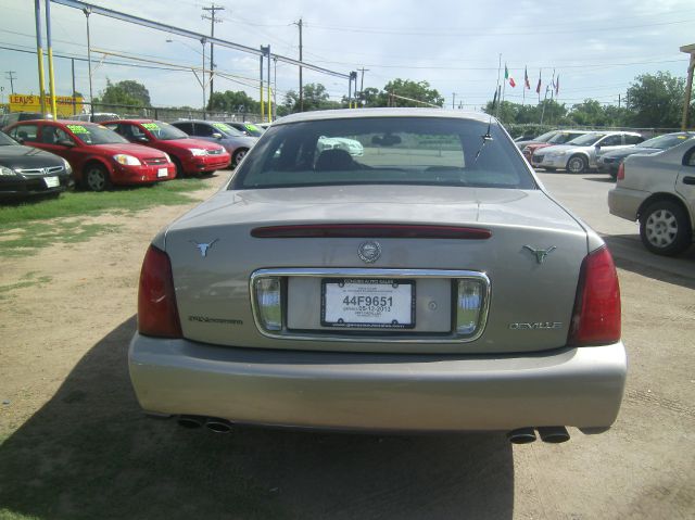 2001 Cadillac Deville Base