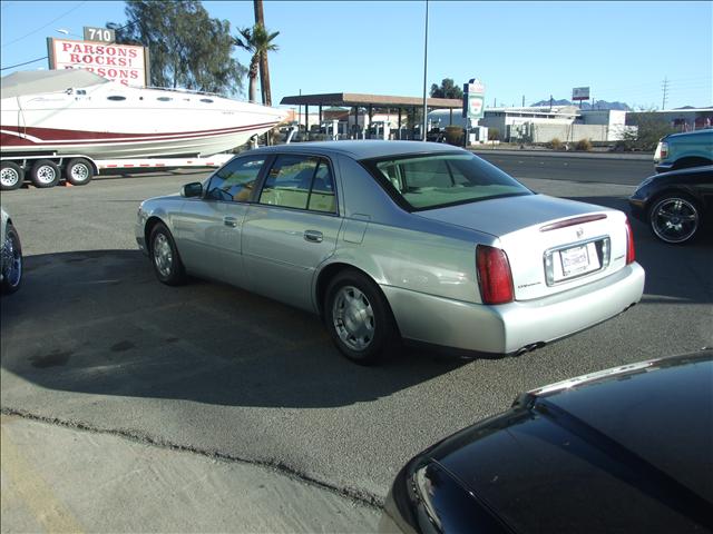 2002 Cadillac Deville Base