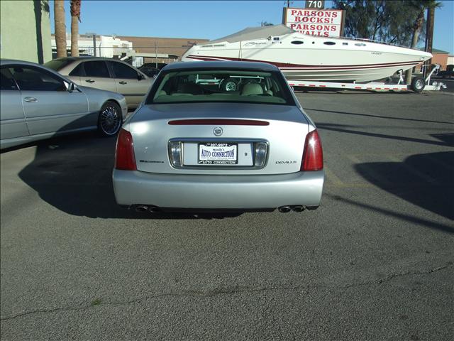 2002 Cadillac Deville Base