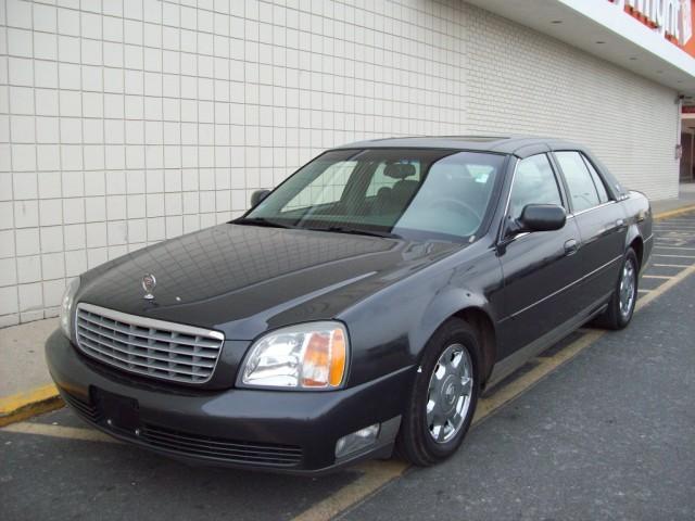 2002 Cadillac Deville Lexus Luxury Sedan