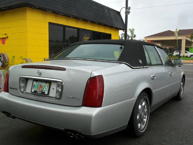 2002 Cadillac Deville 2dr Reg Cab 140.5 WB