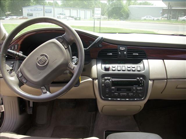 2002 Cadillac Deville Base