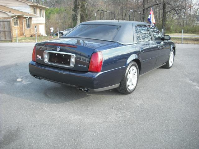 2002 Cadillac Deville Base