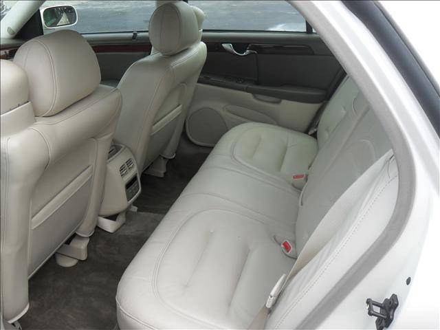 2002 Cadillac Deville Base