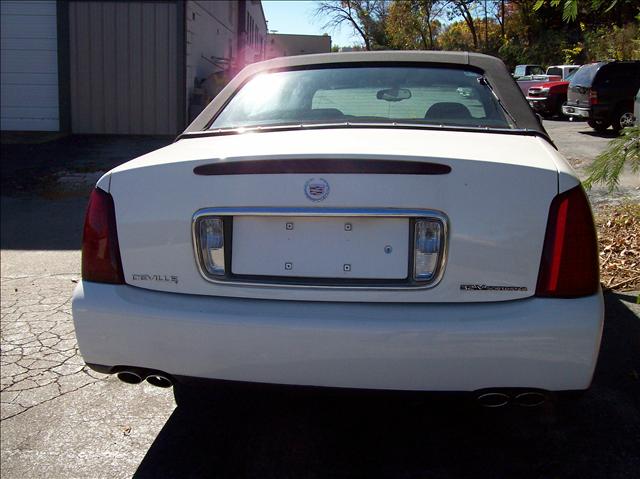 2002 Cadillac Deville Base