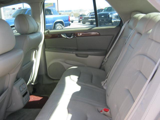 2002 Cadillac Deville Unknown