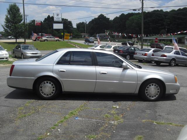 2002 Cadillac Deville Base