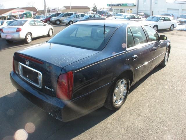 2002 Cadillac Deville Unknown